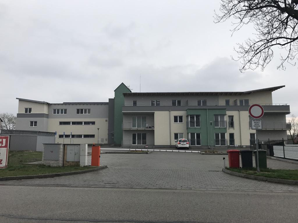 Apartmán na Lukách - Kopretina Trebon Exterior foto