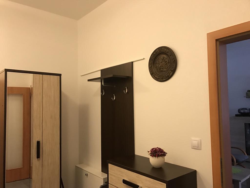 Apartmán na Lukách - Kopretina Trebon Exterior foto